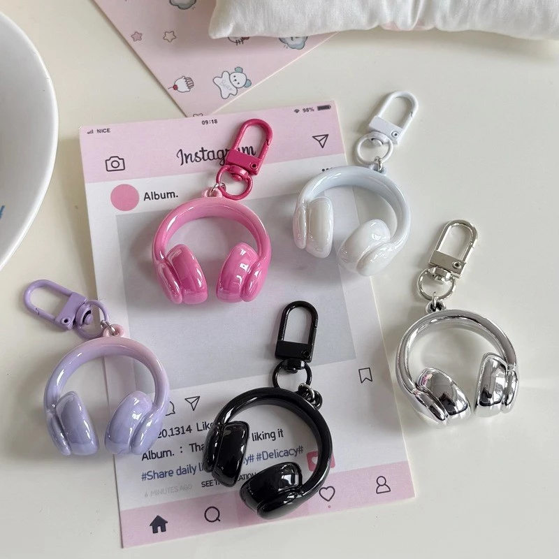 Mini Headphone Model Keychain