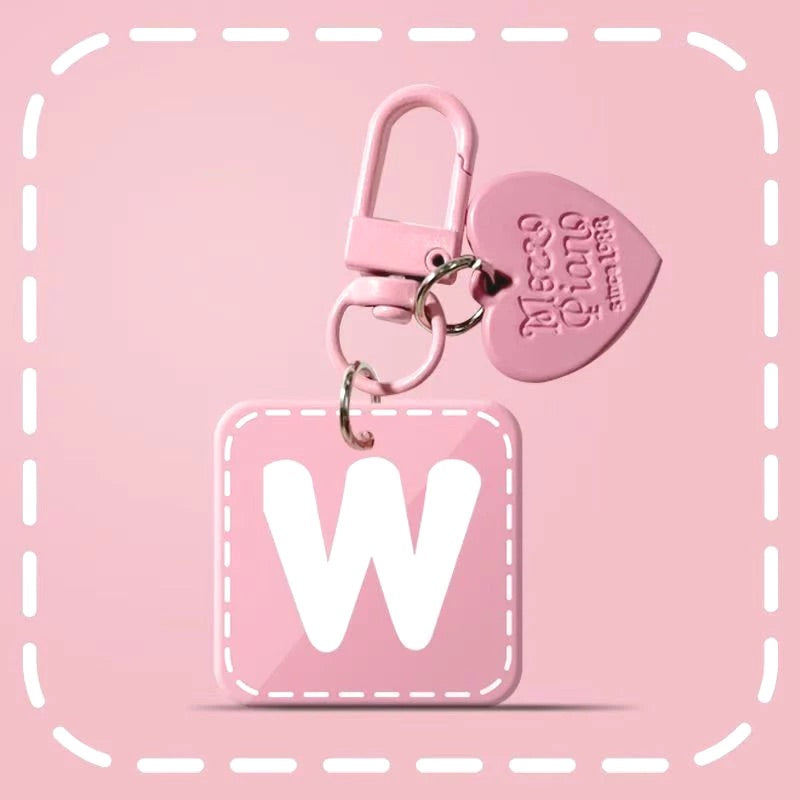 亚克力字母吊坠